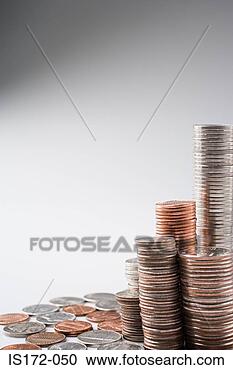 معرض الصور الفوتوغرافية - الكومات, العملات.  fotosearch - ابحث  عن صور و رسوم  و لوحات و صورة  clipart