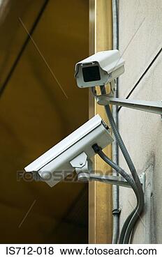 Banco de Imagem - vigilância,  cameras. 
fotosearch - busca 
de fotos, imagens 
e clipart