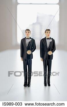 Banco de Imagem - dois,  noivo, 
 casório,  bolo, 
 estatuetas. fotosearch 
- busca de fotos, 
imagens e clipart
