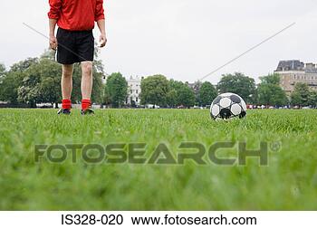 Hazır Fotoğraflar - futbolcu,  futbol. 
fotosearch - foto, 
resim, görüntü 
ve foto klipart 
ara