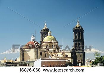 Stock Photo - puebla cathedral 
and volcanoes. 
fotosearch - search 
stock photos, 
pictures, images, 
and photo clipart
