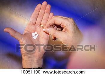 Stock Photography - health care,  
counting,  hand, 
 drugs,  dose, 
 healthcare and. 
fotosearch - search 
stock photos, 
pictures, images, 
and photo clipart