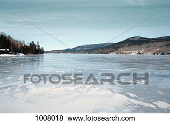 Stock Photo - ice, image 100, 
outdoor, outdoors, 
snow, snowed in. 
fotosearch - search 
stock photos, 
pictures, images, 
and photo clipart