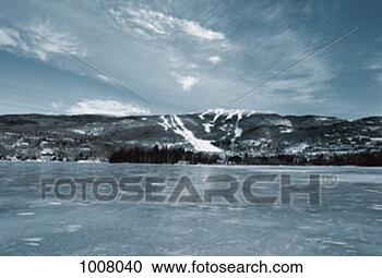 Stock Photography - ice, image 100, 
outdoor, outdoors, 
snow, snowed in. 
fotosearch - search 
stock photos, 
pictures, images, 
and photo clipart