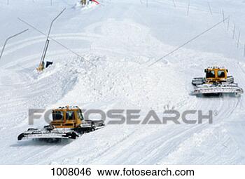 Stock Photo - ice, image 100, 
outdoor, outdoors, 
snow, snowed in. 
fotosearch - search 
stock photos, 
pictures, images, 
and photo clipart