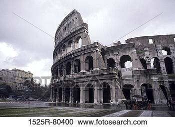 Stock Photography - carriage in front 
of ruins of an 
amphitheater, 
colosseum, rome, 
italy. fotosearch 
- search stock 
photos, pictures, 
images, and photo 
clipart
