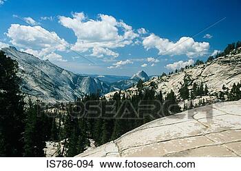 Stock Photo - yellowstone national 
park. fotosearch 
- search stock 
photos, pictures, 
images, and photo 
clipart