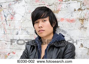 Banco de Imagem - retrato,  jovem, 
 homem. fotosearch 
- busca de fotos, 
imagens e clipart