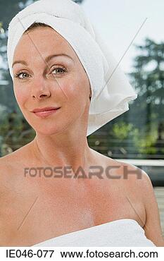 Picture - woman wearing 
a towel after 
bathing. fotosearch 
- search stock 
photos, pictures, 
images, and photo 
clipart