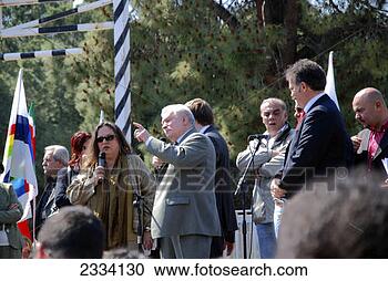 Stock Photography - polish statesman 
lech walesa speaking 
to a crowd near 
bernalda. fotosearch 
- search stock 
photos, pictures, 
images, and photo 
clipart