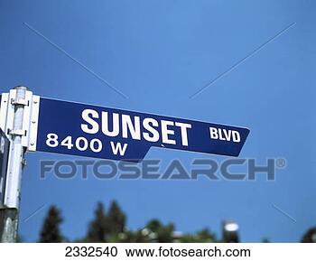 sunset blvd street sign