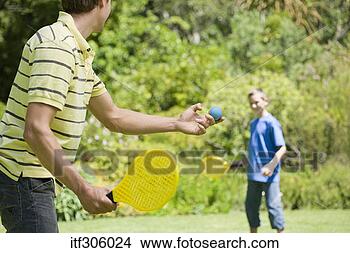 Banco de Imagem - pai,  tocando, 
 jogo. fotosearch 
- busca de fotos, 
imagens e clipart