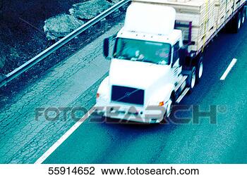 Banco de Imagem - alto,  ângulo, 
 vista,  semi-caminhão. 
fotosearch - busca 
de fotos, imagens 
e clipart