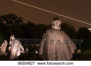 Picture - statue of soldiers, 
 korean war veterans 
memorial,  national 
mall. fotosearch 
- search stock 
photos, pictures, 
images, and photo 
clipart