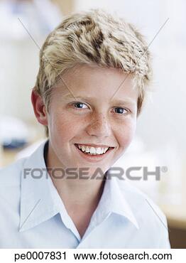 Stock Photography - portrait of a 
boy smiling. fotosearch 
- search stock 
photos, pictures, 
images, and photo 
clipart