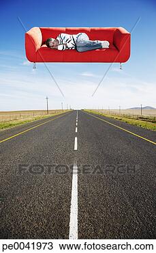 Banco de Imagem - homem,  dormir, 
 flutuante,  sofá, 
 estrada. fotosearch 
- busca de fotos, 
imagens e clipart