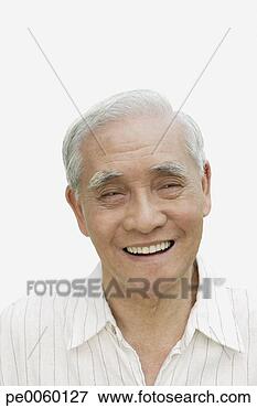 Foto - dentro,  sorrindo. 
fotosearch - busca 
de fotos, imagens 
e clipart