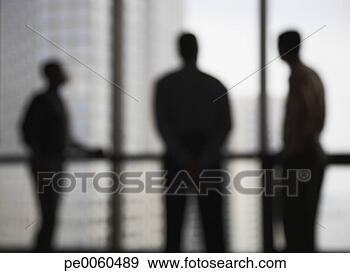 Arquivo Fotográficos - três,  businesspeople, 
 corredor,  grande, 
 janelas. fotosearch 
- busca de fotos, 
imagens e clipart