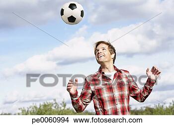 Banco de Imagem - ao ar livre,  
futebol,  bola. 
fotosearch - busca 
de fotos, imagens 
e clipart