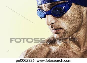 Banco de Imagem - molhados,   nadador, 
  desgastar,  
 boné,   óculos 
proteção,   olhar. 
fotosearch - busca 
de fotos, imagens 
e clipart