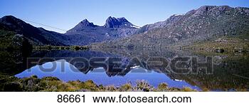 Stock Photography - dove lake tasmania 
australia. fotosearch 
- search stock 
photos, pictures, 
images, and photo 
clipart