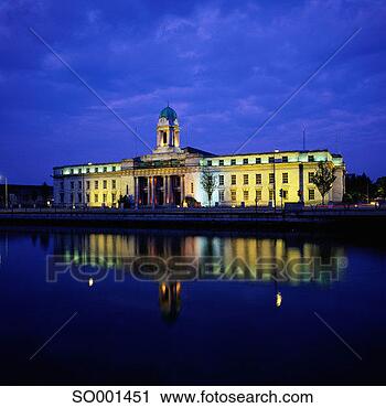 Stock Photography - city hall in cork, 
ireland. fotosearch 
- search stock 
photos, pictures, 
images, and photo 
clipart