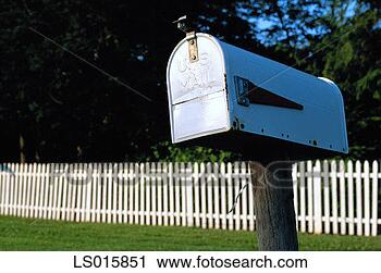 Stock Photography - mailbox and white 
picket fence. 
fotosearch - search 
stock photos, 
pictures, images, 
and photo clipart