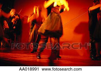 Arquivo de Fotografia - pares,  dançar, 
 tango,  dança, 
 chão. fotosearch 
- busca de fotos, 
imagens e clipart