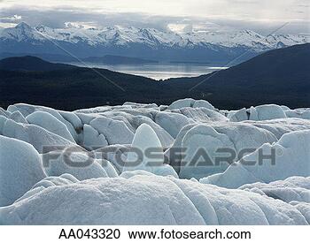 Stock Photography - glacial landscape. 
fotosearch - search 
stock photos, 
pictures, images, 
and photo clipart