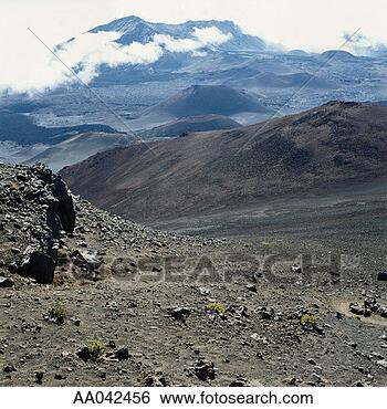Stock Photo - haleakala crater, 
maui, hawaii. 
fotosearch - search 
stock photos, 
pictures, images, 
and photo clipart