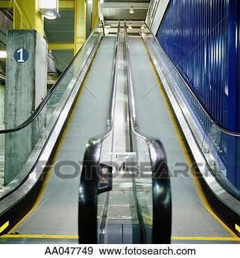 Stock Photograph - escalators at 
home electronics 
store. fotosearch 
- search stock 
photos, pictures, 
images, and photo 
clipart