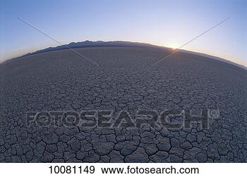 Stock Photograph - desert sunrise 
in nevada, usa. 
fotosearch - search 
stock photos, 
pictures, images, 
and photo clipart