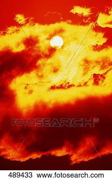 Stock Photo - sunset & gold 
clouds. fotosearch 
- search stock 
photos, pictures, 
images, and photo 
clipart