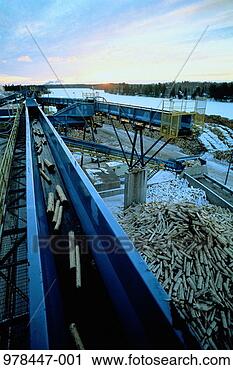 Stock Photography - usa, minnesota, 
grand rapids, 
paper mill beside 
mississippi, sunset. 
fotosearch - search 
stock photos, 
pictures, images, 
and photo clipart