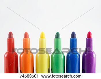 Stock Photography - tips of multi-colored 
felt markers in 
row, close-up. 
fotosearch - search 
stock photos, 
pictures, images, 
and photo clipart