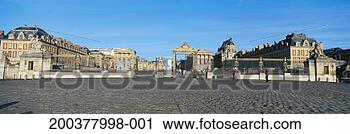 Stock Photography - france, versailles 
palace, entrance 
gates. fotosearch 
- search stock 
photos, pictures, 
images, and photo 
clipart