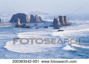 Stock Photography - usa, oregon, bandon, 
stack rocks and 
coastline, elevated 
view. fotosearch 
- search stock 
photos, pictures, 
images, and photo 
clipart