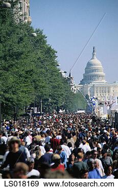 Stock Photograph - crowd of people 
in washington 
dc. fotosearch 
- search stock 
photos, pictures, 
images, and photo 
clipart