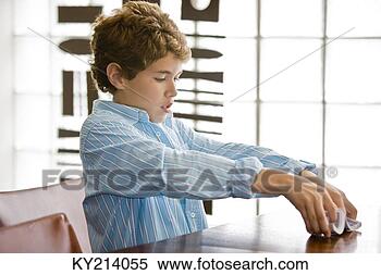 图片银行 - 男孩, 闪烁其辞, 卡片 KY214055 - 搜