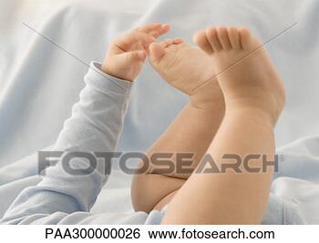 bebe-toucher-sien_~PAA300000026.jpg