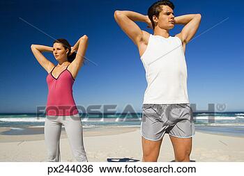 Banco de Imagem - par,  esticar, 
 praia. fotosearch 
- busca de fotos, 
imagens e clipart
