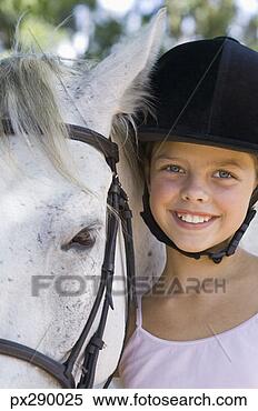 Banco de Imagem - menina,  cavalo. 
fotosearch - busca 
de fotos, imagens 
e clipart