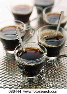 cups-coffee_%7E086444.jpg