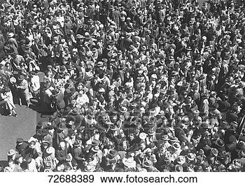Hazır Fotoğraf - kalabalik,  insanlar, 
 (b&w),  keyifli, 
 yayinlama. fotosearch 
- foto, resim, 
görüntü ve foto 
klipart ara