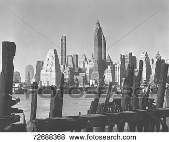Stock Photo - manhattan skyline, 
new york city, 
usa, (b&w). fotosearch 
- search stock 
photos, pictures, 
images, and photo 
clipart