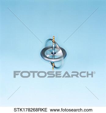 Arquivo de Fotografia - metal,  objeto, 
 girar,  centrífugo, 
 força. fotosearch 
- busca de fotos, 
imagens e clipart