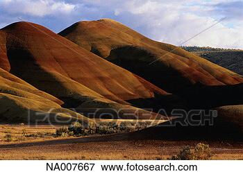 Picture - painted hills. 
fotosearch - search 
stock photos, 
pictures, images, 
and photo clipart