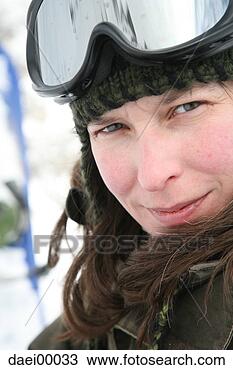 Hazır Fotoğraf - karlanma,  snowboard, 
 ski,  gözlük, 
 hafif,  güneş, 
 azmanlar,  dağ. 
fotosearch - foto, 
resim, görüntü 
ve foto klipart 
ara