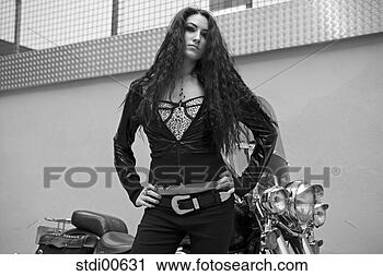 Stock Photography - woman, bodybuilding, 
vamp, fitness, 
strength, force, 
endurance. fotosearch 
- search stock 
photos, pictures, 
images, and photo 
clipart