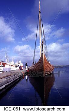 longboat